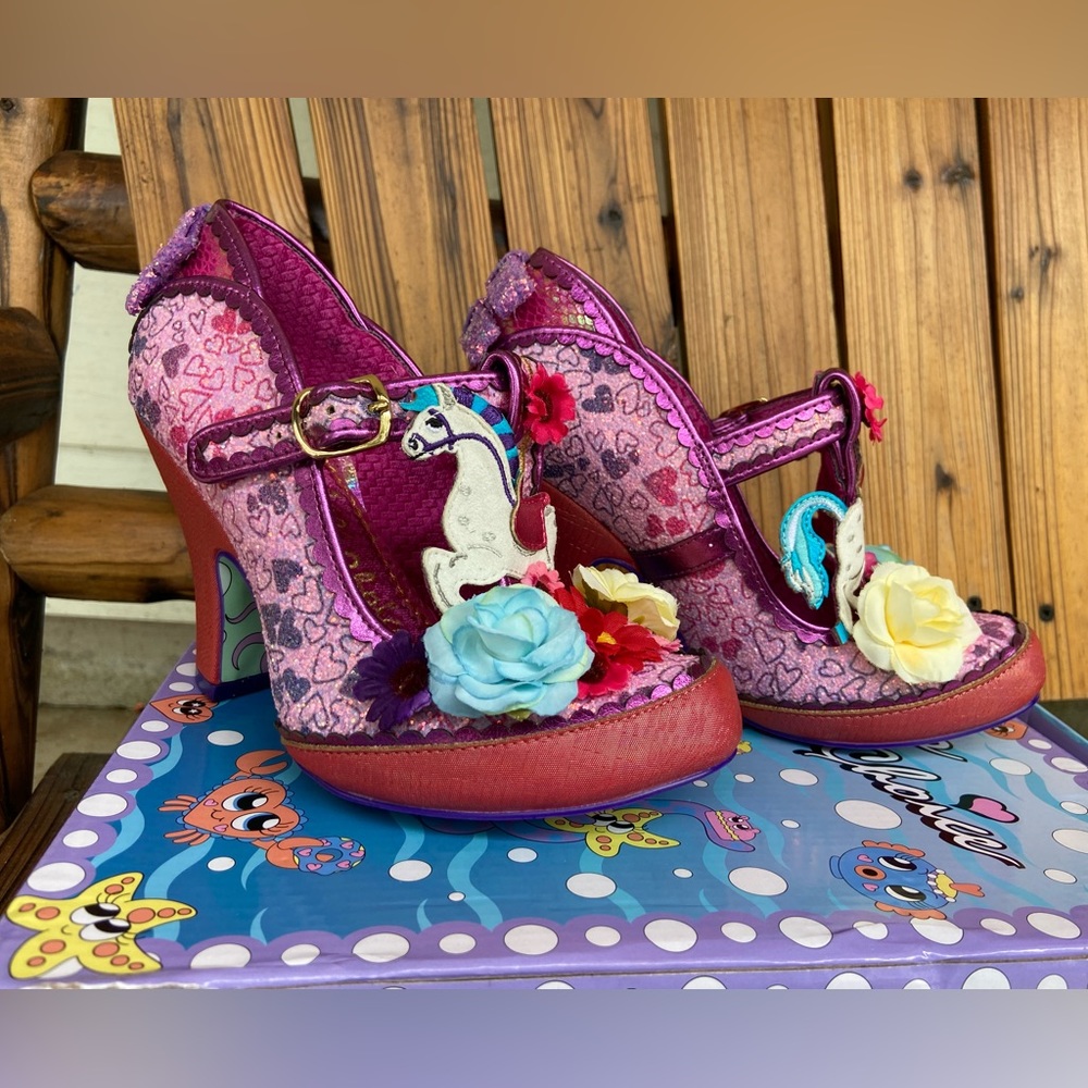 Carousel Horses Irregular Choice